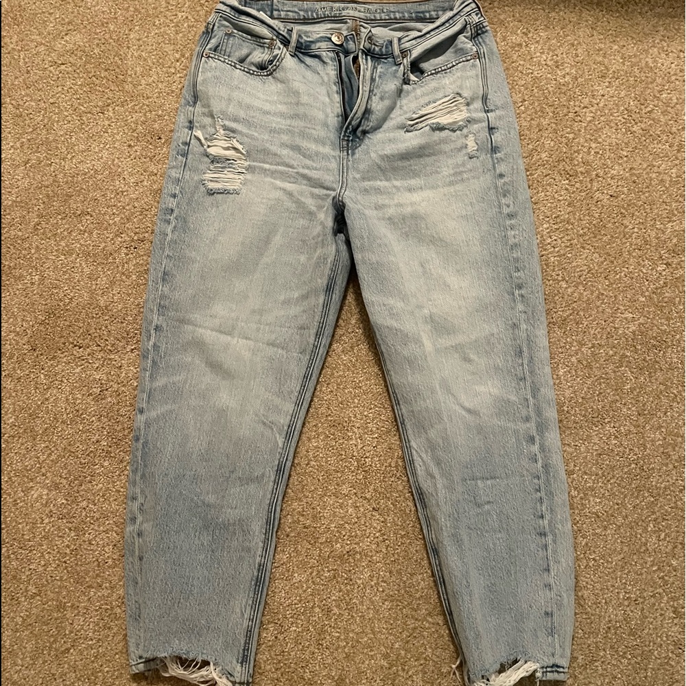 American eagle mom jeans